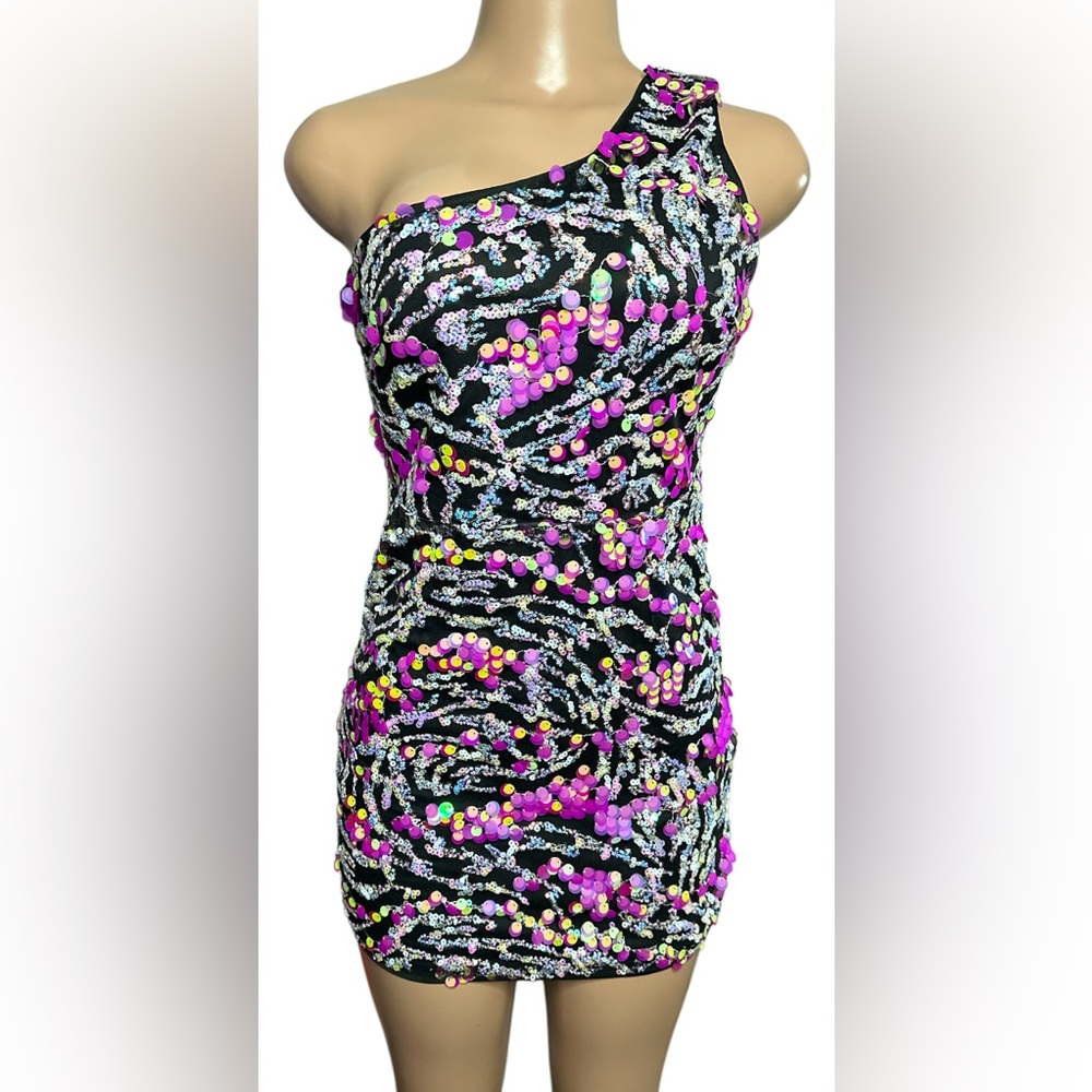 Lulus Vibrant Nights ~Size S~ Black Multi Sequin One-Shoulder Bodycon Mini Dress - Picture 5 of 14